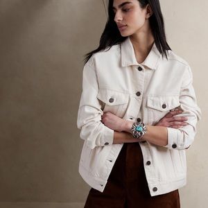 Banana republic oversized denim jacket small ecru